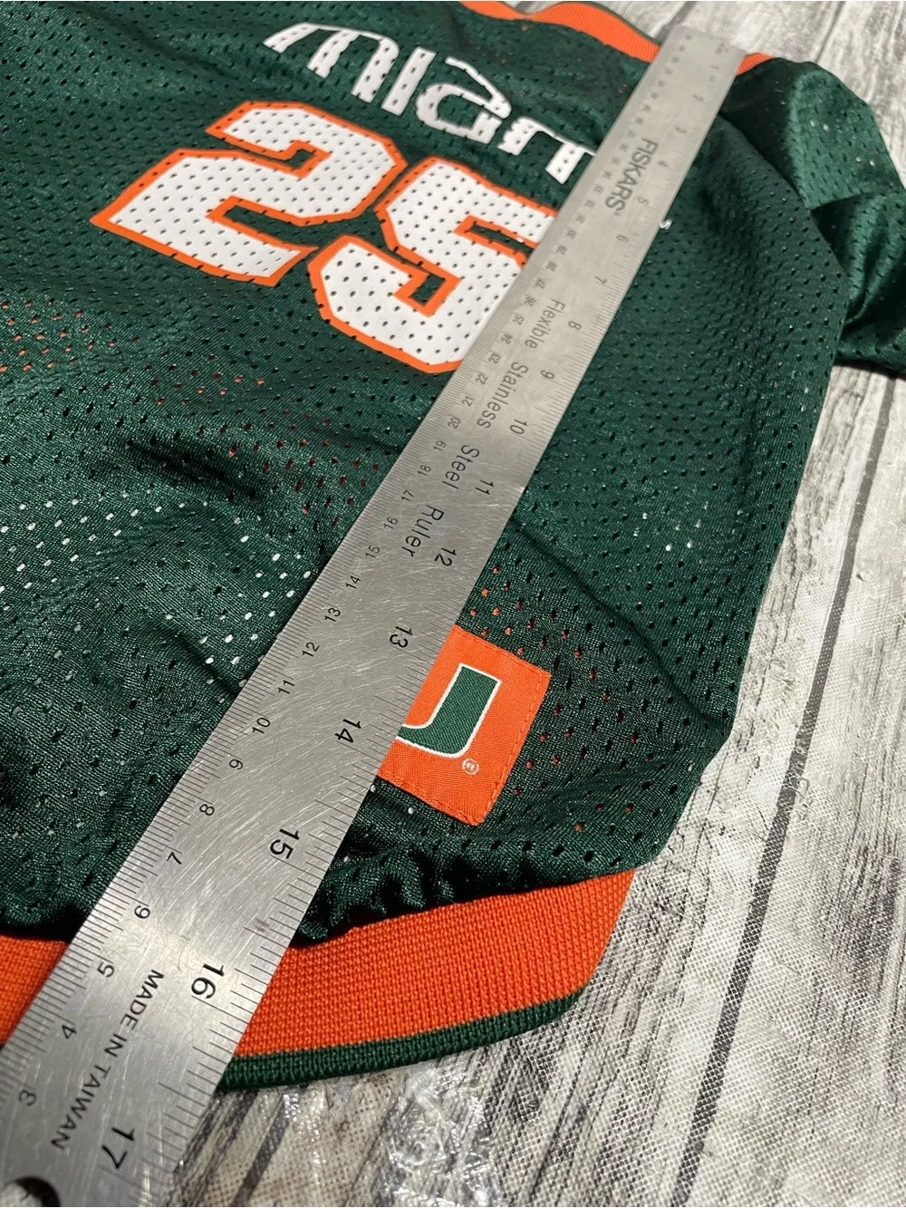 Medium official University of Miami Hurricanes Pet Jersey Excellent Condition